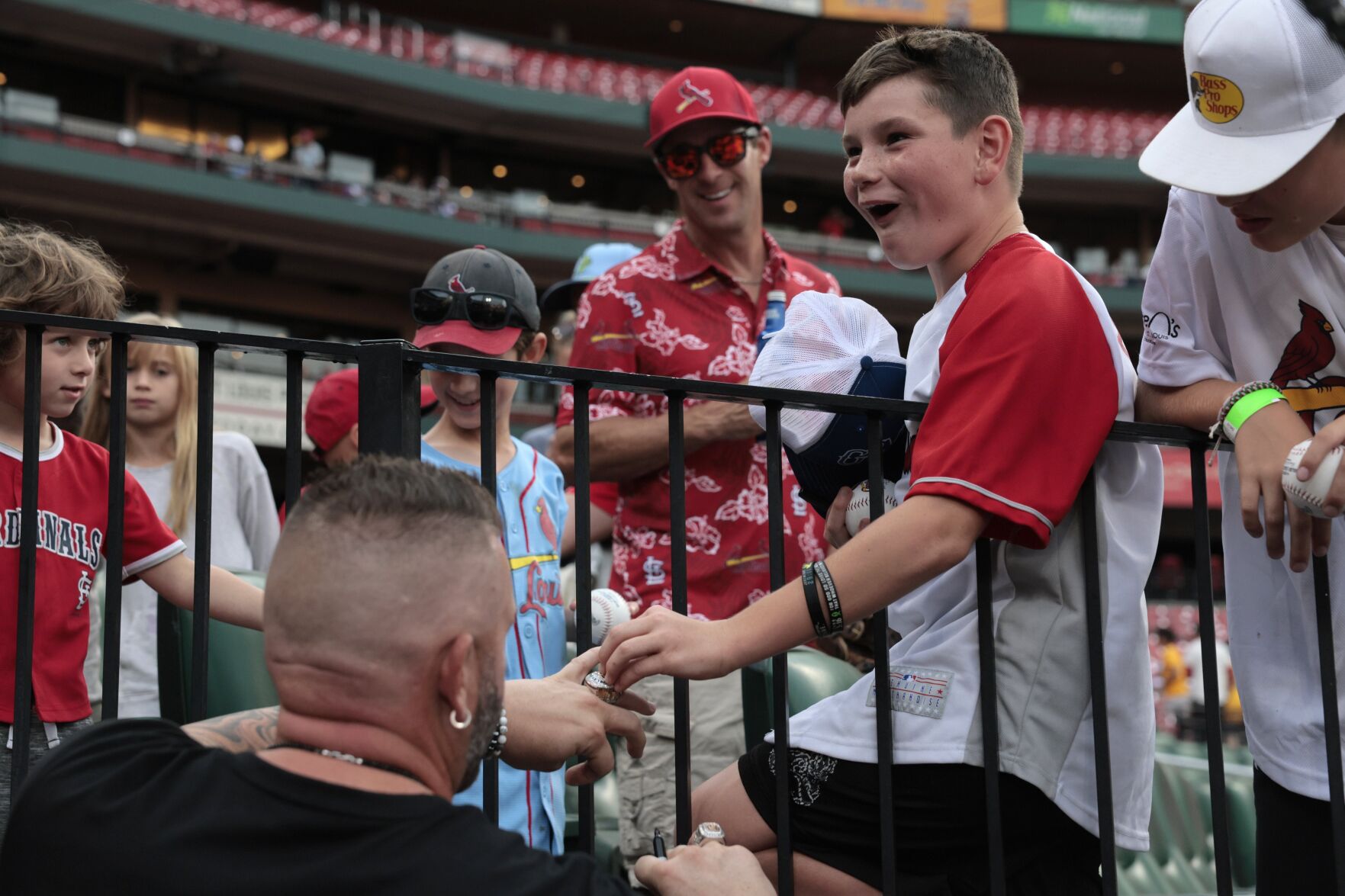 St. Louis Cardinals play Pittsburgh Pirates